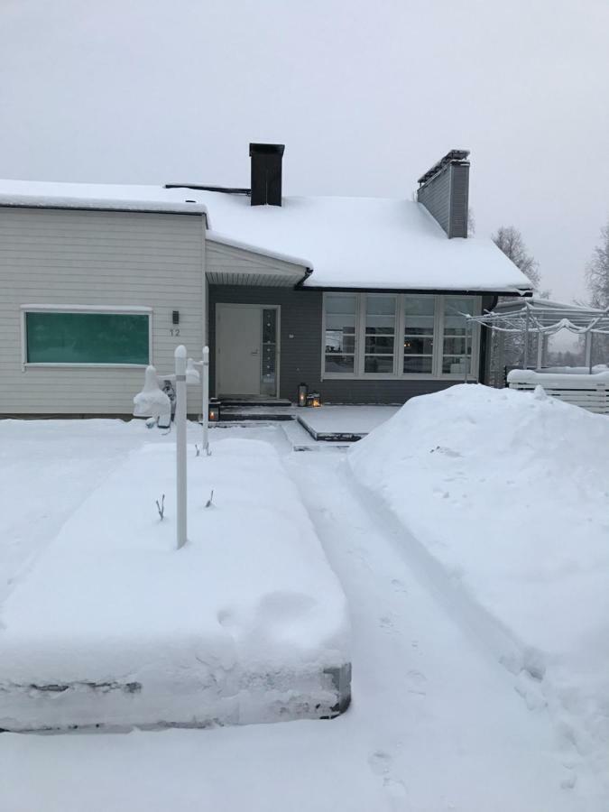 רובניימי Scandinavian Style Villa מראה חיצוני תמונה